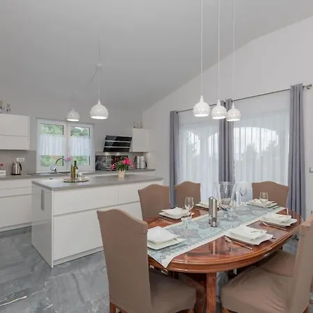 Villa Mira Mel Mit Privaten Pool - Exklusiv