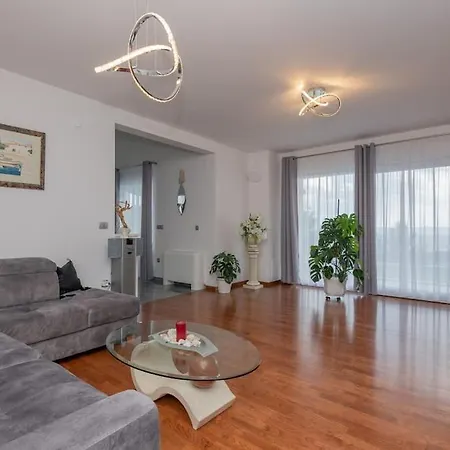 Villa Mira Mel Mit Privaten Pool - Exklusiv *