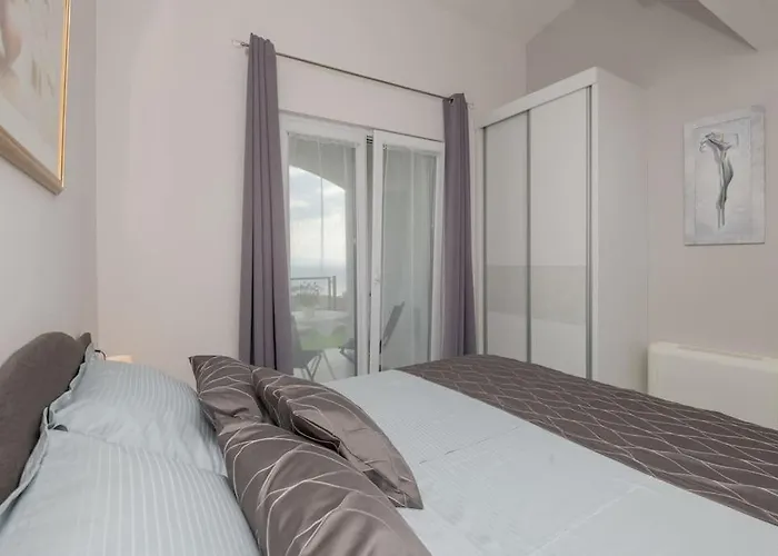 Mira Mel Mit Privaten Pool - Exklusiv Villa