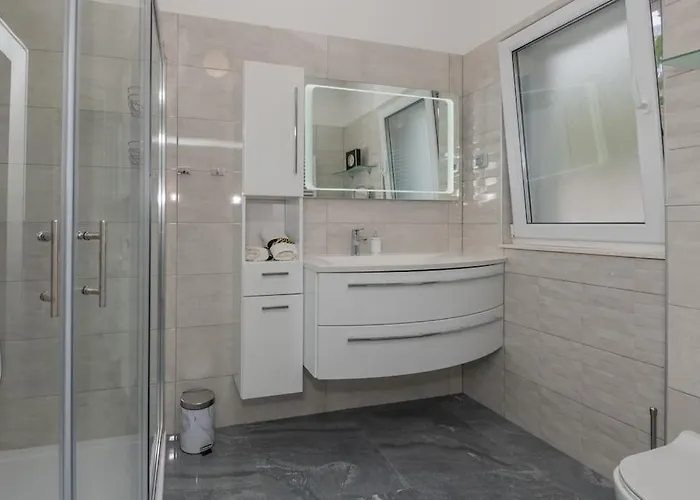 Mira Mel Mit Privaten Pool - Exklusiv