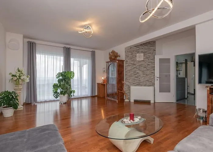 Mira Mel Mit Privaten Pool - Exklusiv Вілла Макарська